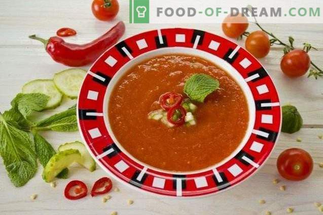 Gazpacho - aukstā tomātu zupa