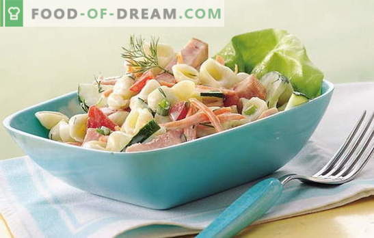 Vienkāršs šķiņķa salāti - burvis saimniekam! Receptes gardiem salātiem ar šķiņķi un dārzeņiem, sēnēm, krekeriem