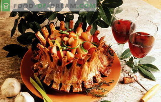 Sulīga karaliskā gaļa: labākās populārās ēdiena receptes. Karaliskā gaļa ar kartupeļiem, apelsīniem, kivi, baklažānu