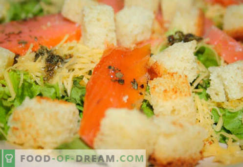 Cēzara salāti ar lašiem - pareizās receptes. Ātri un garšīgi gatavojiet Cēzara salātus ar lasi.