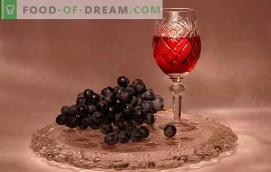 Vīnogu tinktūra mājās nav vīns! Receptes aromātiskai un spilgtai vīnogu tinktūrai mājās
