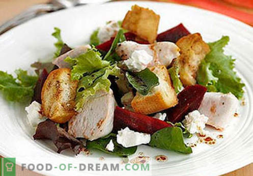 Kūpinātas vistas krūtiņas salāti - piecas labākās receptes. Kā pareizi un garšīgi pagatavot salātus no kūpinātajām vistas krūtīm.