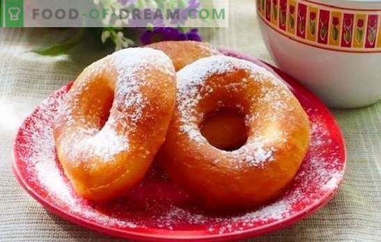 Rauga donuts var būt lepns, un labāk to ārstēt! Vārīšana ar un bez pildījuma - donuts ar raugu