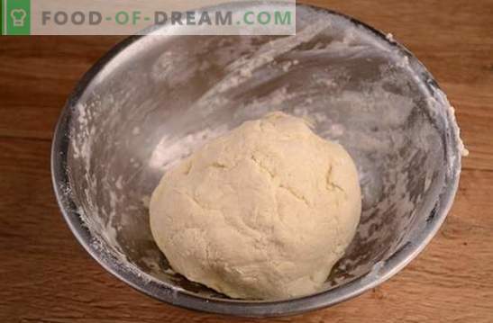 Bagels ar skābu krējumu: pakāpeniska foto recepte. Aromātisko bagelju gatavošana skābo krējumu ir diezgan ilgs laiks, bet tas ir tā vērts!