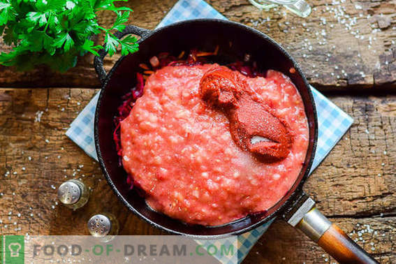 Ēdienu gatavošana garšīgā ukraiņu borschtā saskaņā ar klasisko recepti