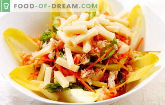 Korejas burkānu salāti un krekeri: receptes. Ēdienu gatavošana mājās garšīgi un sirsnīgi salāti ar korejiešu burkāniem un krekeriem