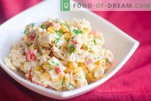 Krabju salāti - labākās receptes. Kā pareizi un garšīgi pagatavot ...