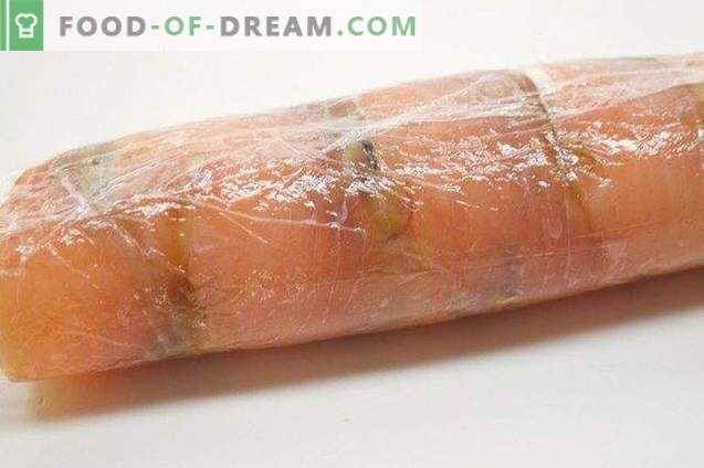 Sarkanās sālītas zivis ar sieru