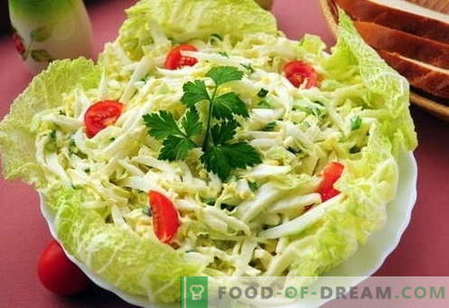Ķīniešu kāpostu salāti - labākās receptes. Kā pareizi un garšīgi pagatavoti ķīniešu kāpostu salāti.