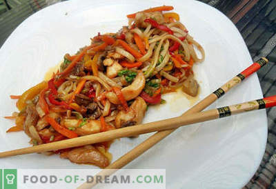 Gli Udon noodles sono le migliori ricette. Come cucinare correttamente e gustosi spaghetti di udon a casa.